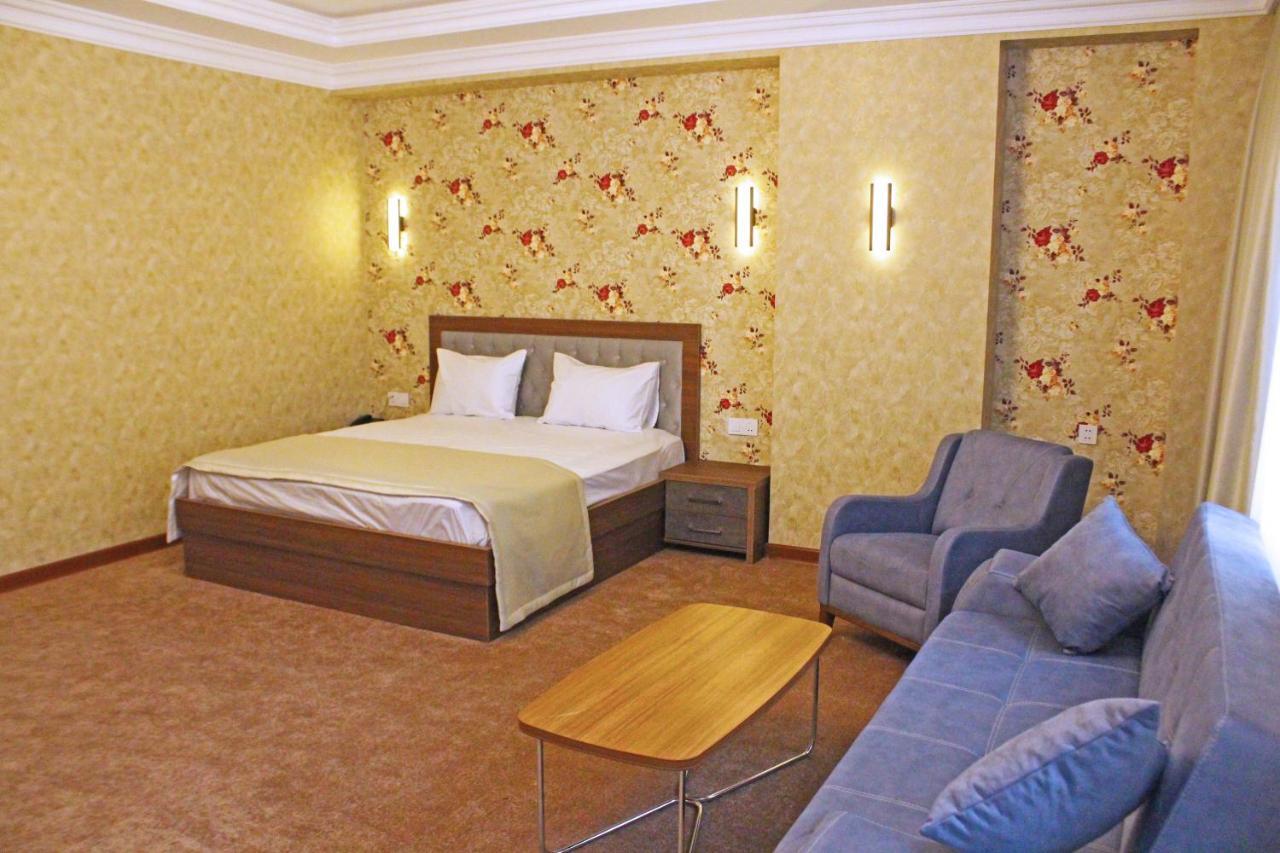 Royal Sapphire Hotel Baku Exteriör bild